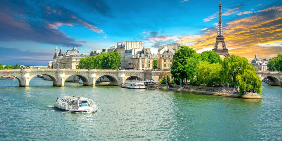Parigi dal fiume Senna